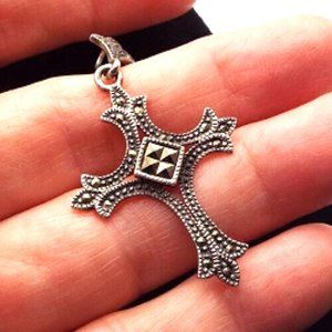 STERLING SILVER MARCASITE CELTIC CROSS PENDANT 58